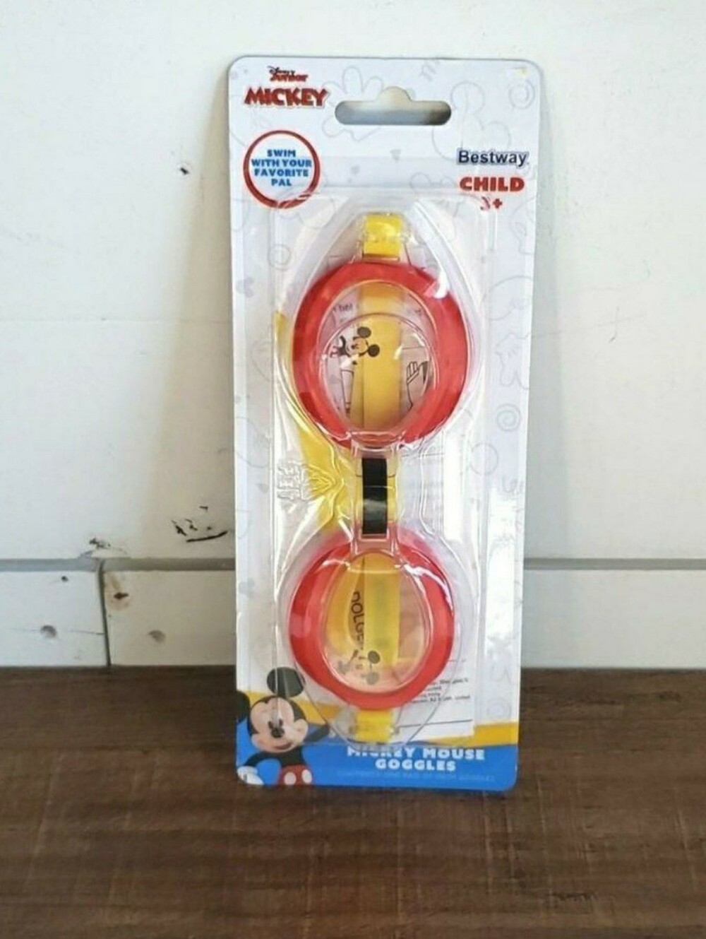 Disney Juniors Mickey Mouse Swim Goggles Age 3+